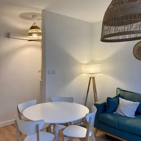 Apartment Le Grand Large 3 Pieces En Rez De Jardin, Avec Terrasse Et Acces Direct A La A Pied *